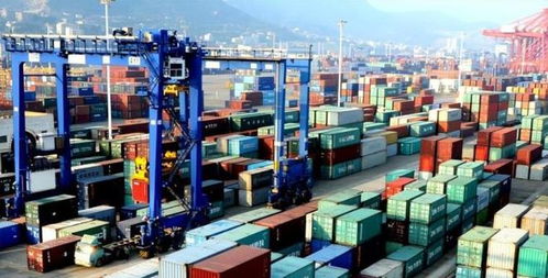 訂單流失近40%致多地工廠重創(chuàng)，人民日報發(fā)文警示上海貿(mào)易風險